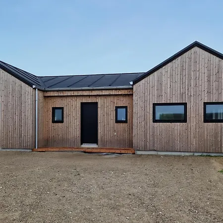 3 Bedroom Beautiful In Lokken