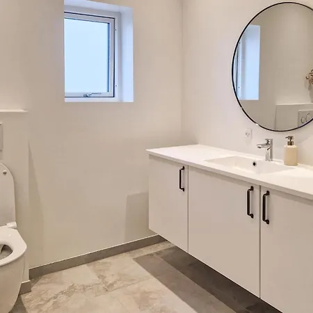 3 Bedroom Beautiful In بيت للعطل *